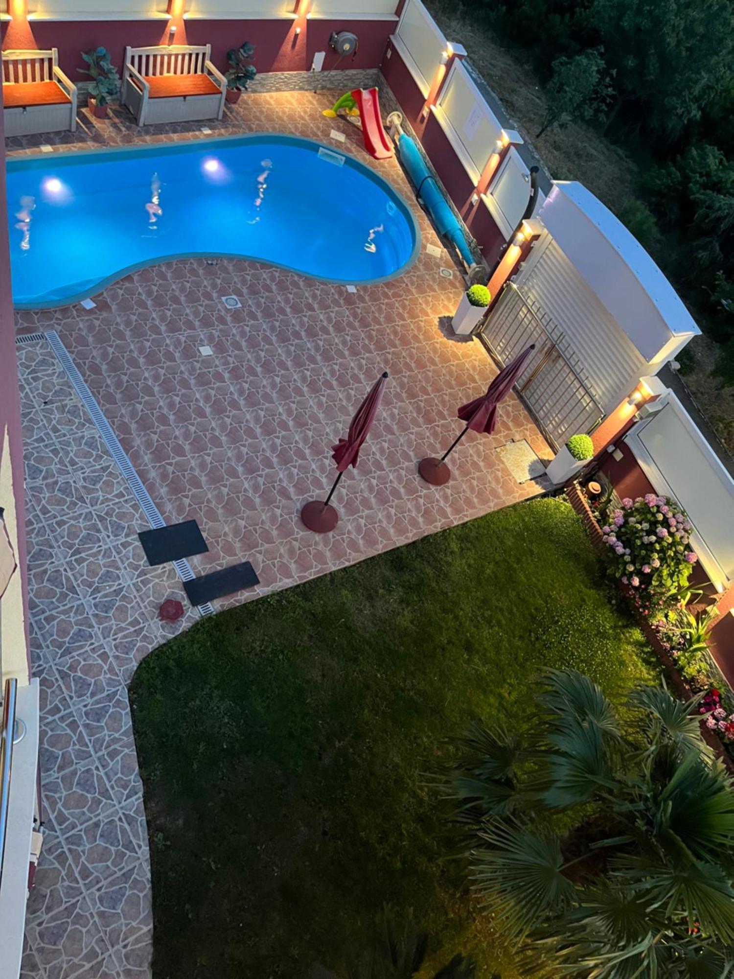 Apartments Villa Stella Maris Рогозница Экстерьер фото